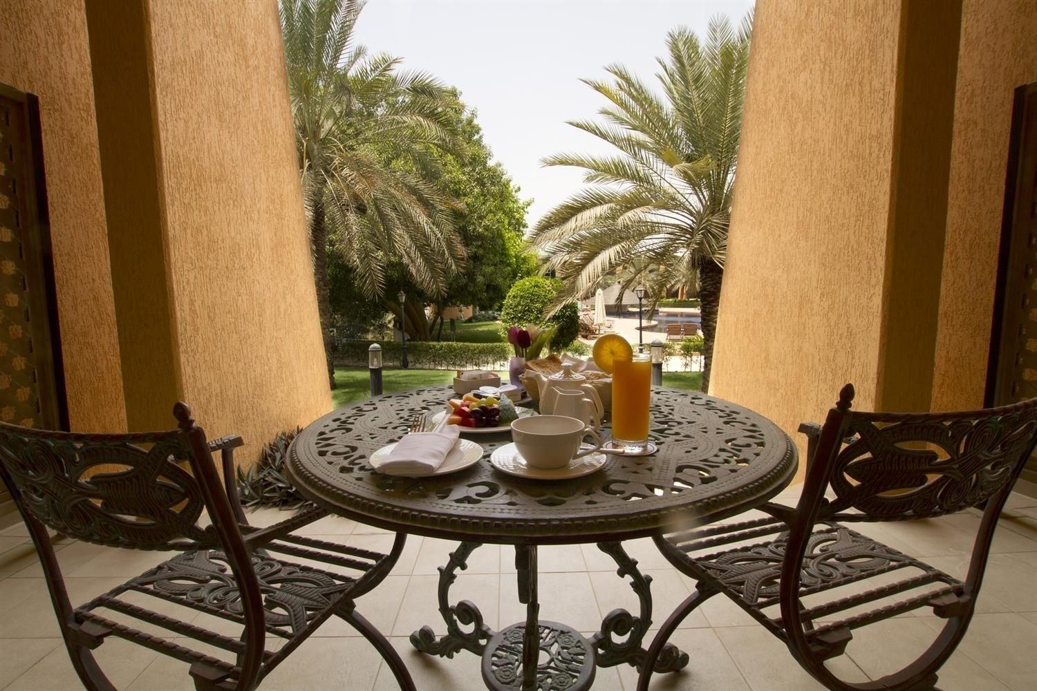 Golden Tulip Al Jazira Hotel & Resort Абу-Дабі Екстер'єр фото
