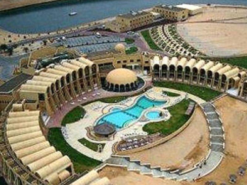 Golden Tulip Al Jazira Hotel & Resort Абу-Дабі Екстер'єр фото