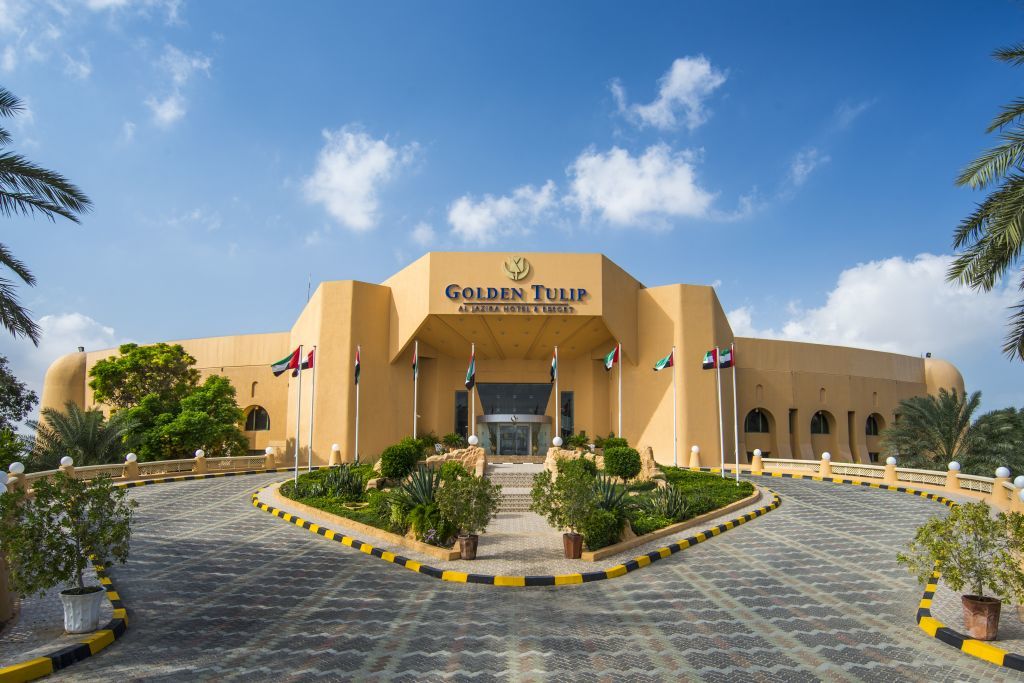 Golden Tulip Al Jazira Hotel & Resort Абу-Дабі Екстер'єр фото